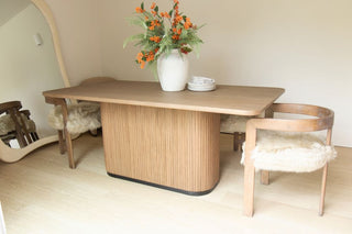 ashfield-dining-table-with-gardena-chairs