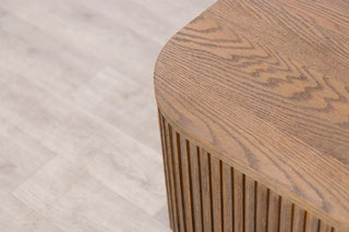 ashfield-weathered-table-corner