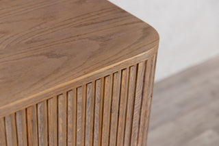 ashfield-ribbed-sideboard-weathered-close-up
