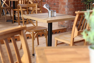 ashford-oak-restaurant-table