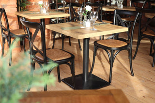 ashford-country-oak-square-lifestyle-image