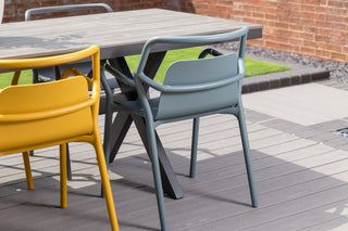 ibiza-garden-chair-range-lifestyle-imagery