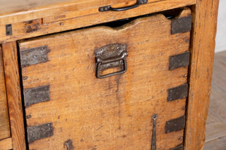 antique-pine-bakers-table-handle