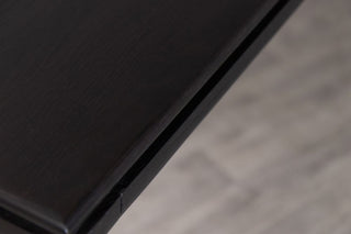 baltimore-dining-table-close-up