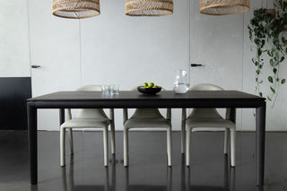 baltimore-dining-table-lifestyle