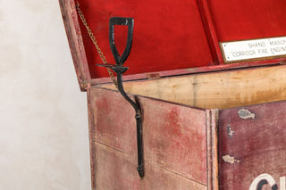 bar and restaurant decor