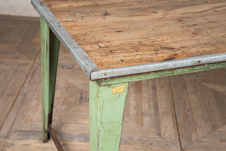 bar and restaurant table
