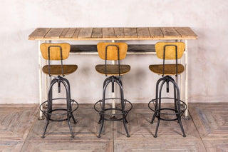Slim Poseur Table With Shelf