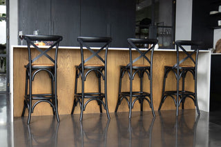 black-stool-lifestyle