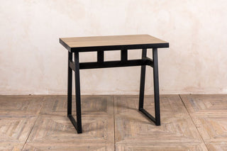 poseur bar table