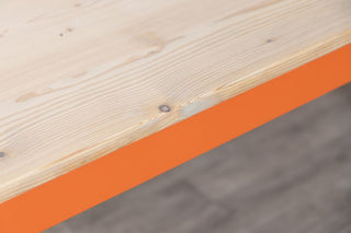 boden-orange-table