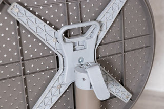 bolero-outdoor-flip-top-dining-table-close-up