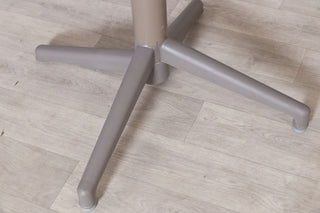 bolero-outdoor-flip-top-dining-table-close-up