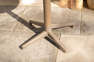 bolero-outdoor-flip-top-dining-table-lifestyle