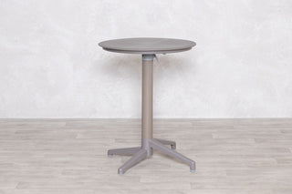 bolero-outdoor-flip-top-dining-table