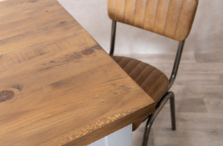 burford-bespoke-table-with-chair