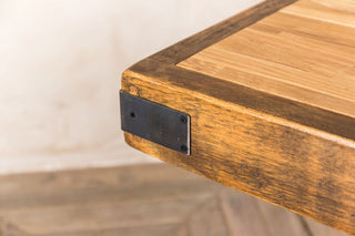butchers-block-pedestal-table