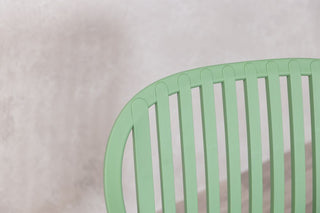 california-garden-chair-green-close-up