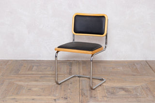1970s-cantilever-chair
