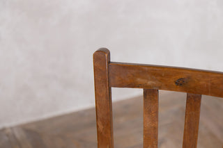 farmhouse-chair-close-up
