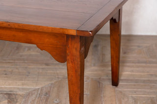 french-farmhouse-table-corner