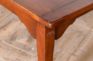 french-farmhouse-table-corner