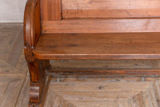 victorian-pitch-pine-church-pew-close-up-seat