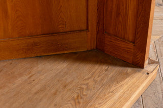 1930s-solid-oak-church-pulpit-close-up