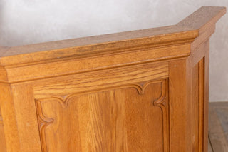 1930s-solid-oak-church-pulpit-close-up