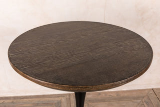 circular tulip table