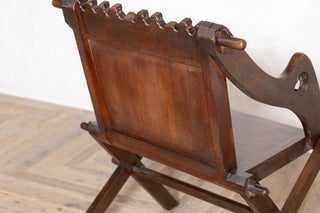 vintage-oak-clergy-chair-close-up
