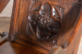 vintage-oak-clergy-chair-close-up