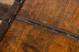 moroccan-style-coffee-table-close-up