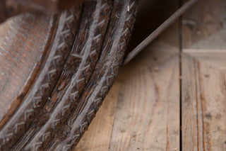 moroccan-style-coffee-table-iron-close-up