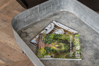 industrial-coffee-table-storage