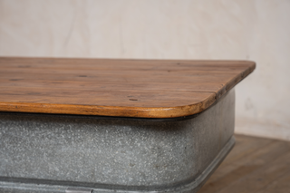 industrial-coffee-table-corner