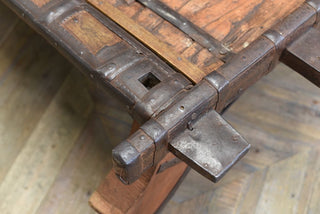 commercial coffee table