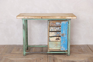 console-table-vintage