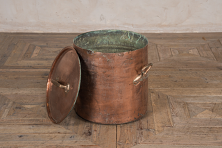 copper pot