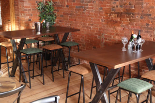 copper-poseur-table-lifestyle