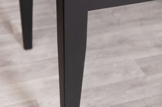 tapered-table-leg