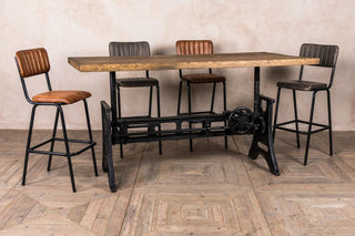 crank adjusting table