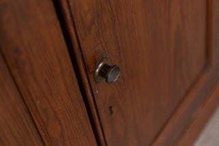victorian-shoe-hall-cupboard-handle