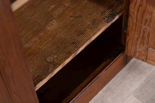 victorian-shoe-hall-cupboard-shelves