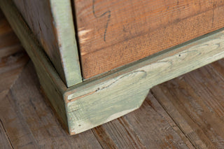 sideboard-corner-close-up