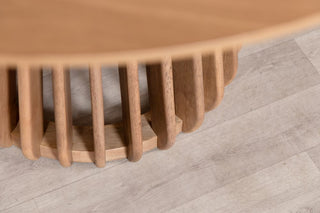 darcy-round-dining-table-seasoned-oak-base-detail