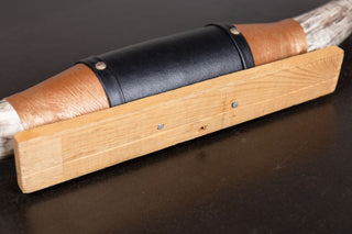 vintage-steer-horn-dark