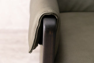 dawson-leather-dining-chair-close-up