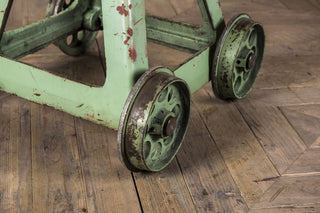 dining table on wheels