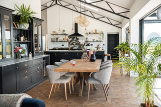 dining tablknightsbridge-weatherede